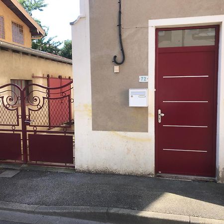 Vila Ibis Rouge Villars-les-Dombes Exteriér fotografie